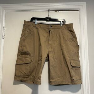 Dickies Men’s Sz: 38.  Rip stop Ultimate Cargo Shorts - Camel Khaki.